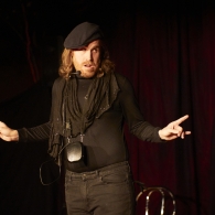 Rue du Pourquoi Pas?